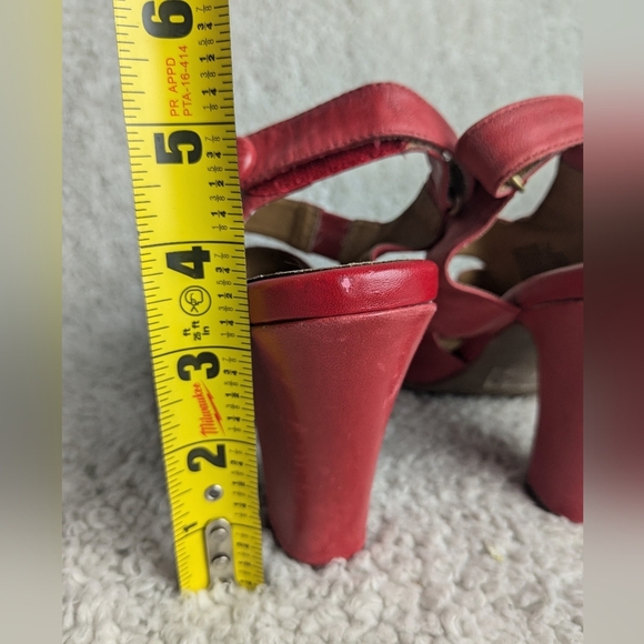 Miz Mooz Heel RED Sapphire Model Sandals Size 7.5 Leather With Velcro - Picture 7 of 10
